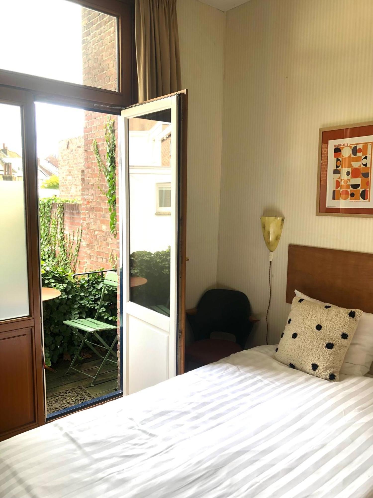 Logis Pastis Hotell Maastricht Exteriör bild